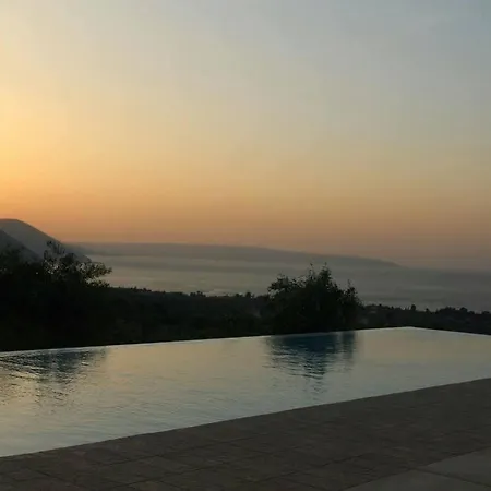 Panoramic View Summerhouse * Loukísia