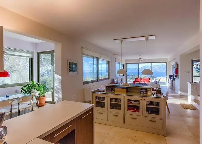 Villa Panoramic View Summerhouse Loukissia