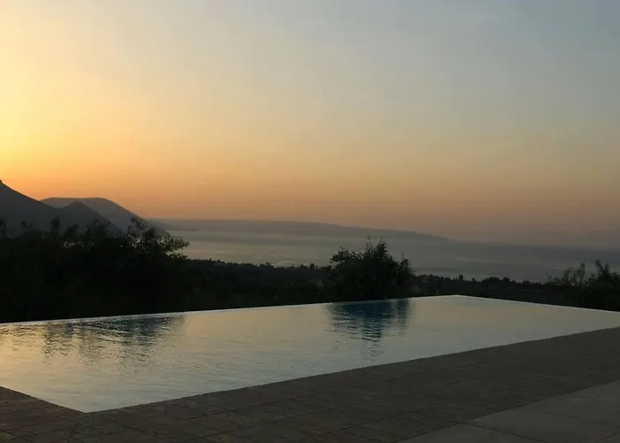 Panoramic View Summerhouse * Loukissia