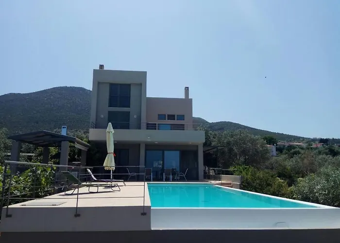 Panoramic View Summerhouse Villa